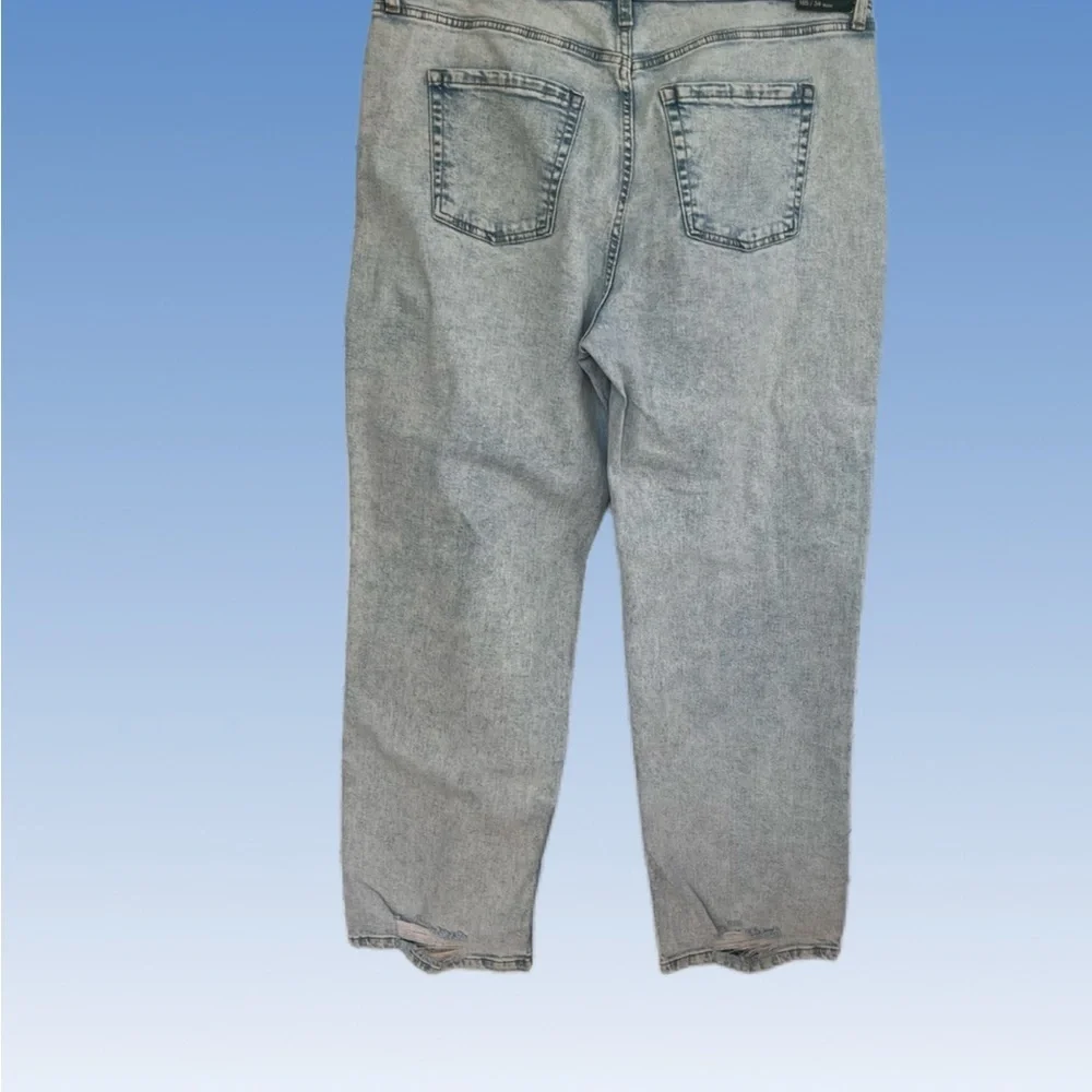 Wild Fable Light Wash women’s stretch  Jeans size 18S/34 Waist. - Picture 2 of 16